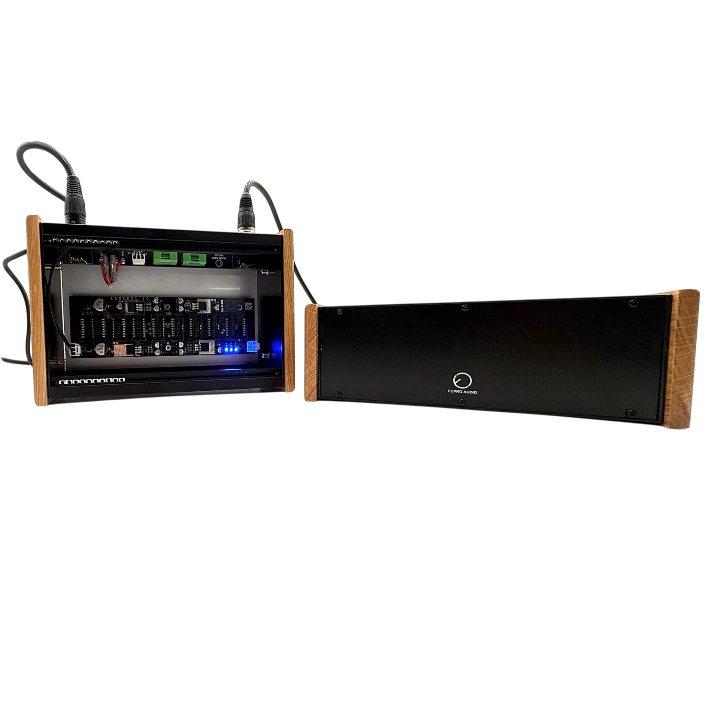 PICCOLO – Compact Eurorack Power Case with EUROBUS 10
